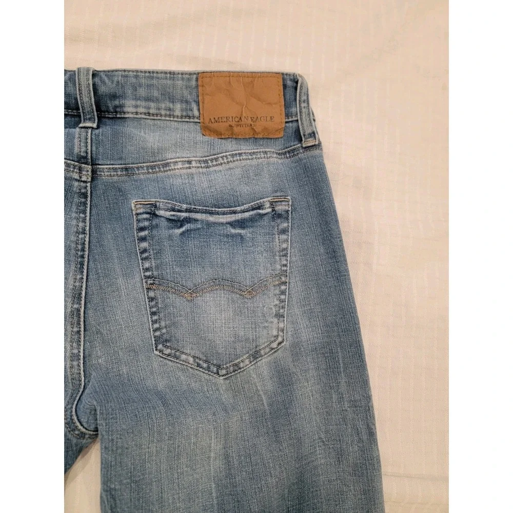 American Eagle Extreme Flex 4 jeans: Slim fit,‎ Medium Wash, EUC Men's 30x32